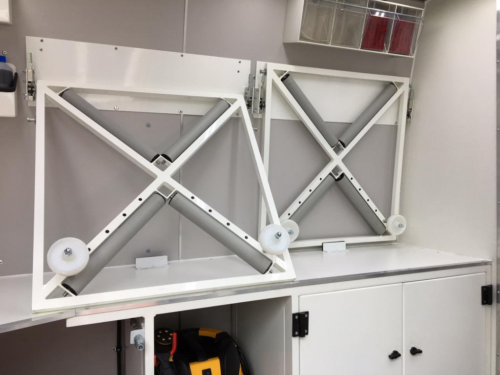 Adjustable-wheel-repair-racks
