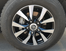 toyota alloy wheel repaired during training